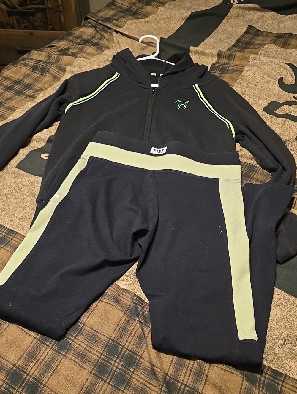 PINK Victoria's Secret Set Black Leggings with Lime Green Side Panels Like New